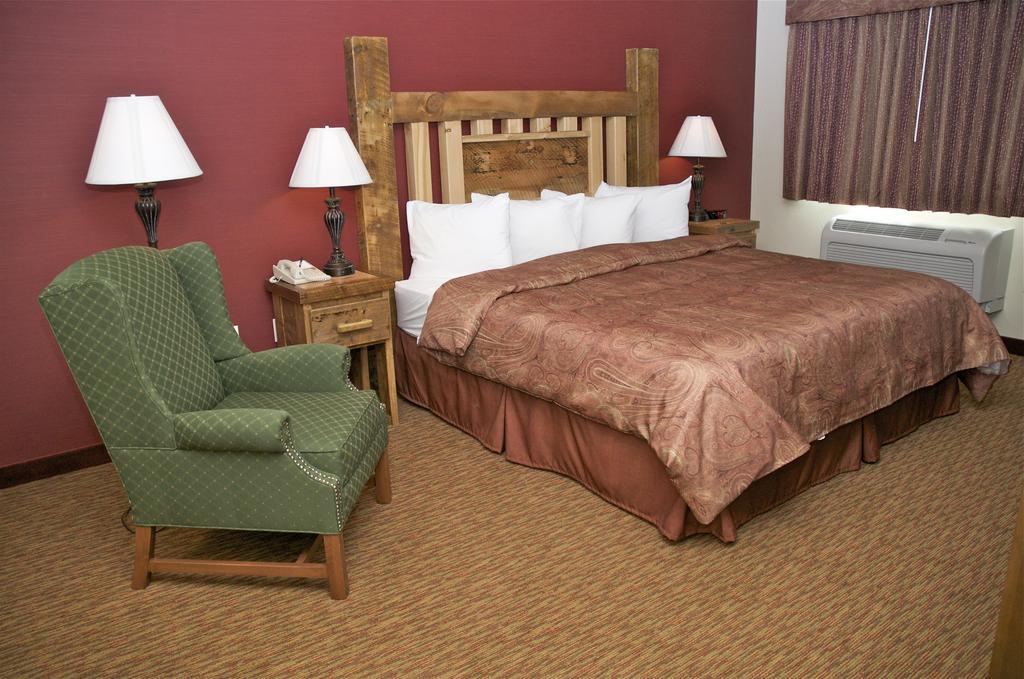 Three Bear Lodge West Yellowstone Exterior foto